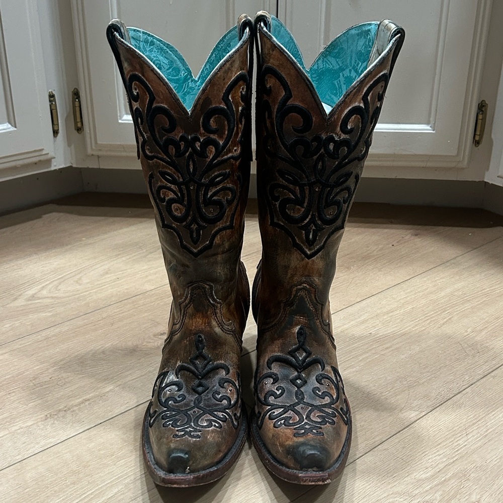 CORRAL WOMEN'S CORD STITCH COWGIRL BOOTS - SNIP TOE Size 8 - Picture 2 of 16